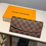 Louis Vuitton Emilie Wallet - 图片 2