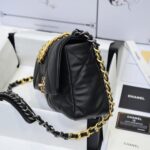 CHANEL 19 HANDBAG - 图片 3