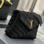 LOULOU SMALL CHAIN BAG IN “Y” QUILTED SUEDE - 图片 3