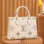 Louis Vuitton ONTHEGO PM - 图片 4