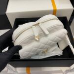 Chanel 22s Heart Bag - 图片 6