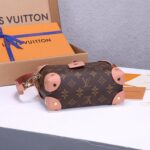 LV Petite Malle Souple Handbag - 图片 4