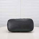 CHANEL Medallion Tote Bag - 图片 5