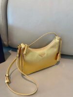 Replica Prada 1BC204 Saffiano Leather Mini-Bag Gold - 图片 2