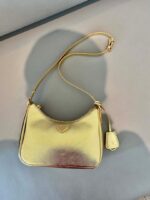 Replica Prada 1BC204 Saffiano Leather Mini-Bag Gold - 图片 3