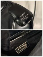 Replica Prada 1BA368 Prada Moon Re-Nylon and leather bag Black - 图片 4