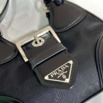 Replica Prada 1BA368 Prada Moon Re-Nylon and leather bag Black - 图片 7