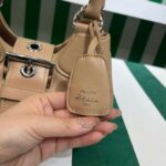 Replica Prada 1BA368 Moon padded nappa-leather bag Apricot - 图片 3