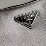 Replica Prada 2VH113 Saffiano Leather Shoulder Bag in Sliver Grey - 图片 5