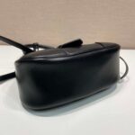 Replica Prada 1BA368 Moon padded nappa-leather bag Black - 图片 5