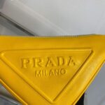 Replica Prada Leather Prada Triangle shoulder bag 1BH190 Yellow - 图片 3