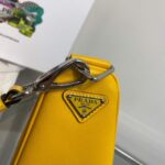 Replica Prada Leather Prada Triangle shoulder bag 1BH190 Yellow - 图片 5