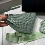 Replica Prada 1NE190 Crystal-studded satin pouch Green - 图片 2