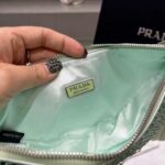 Replica Prada 1NE039 Crystal-studded satin pouch Green - 图片 8