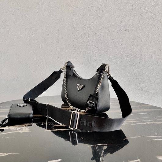 65324ecfb21ef.jpg Replica Prada 1BH204 Prada Re-Edition 2005 Saffiano leather Bag in Black Silver - 图片 1