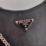 Replica Prada 1BH204 Prada Re-Edition 2005 Saffiano leather Bag in Black Silver - 图片 4