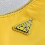 Replica Prada 1BH204 Prada Re-Edition 2005 Nylon Bag Yellow - 图片 4
