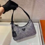 Replica Prada 1NE515 Prada Hobo Diamond Mini Shoulder Bag Sliver - 图片 2