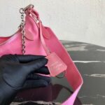 Replica Prada 1BH204 Prada Re-Edition 2005 Nylon Bag Pink - 图片 7