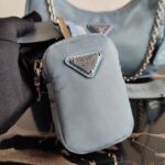 Replica Prada 1BH204 Prada Re-Edition 2005 Nylon Bag Light Blue - 图片 6