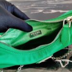 Replica Prada 1BH204 Prada Re-Edition 2005 Nylon Bag Green - 图片 8