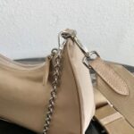 Replica Prada 1BH204 Prada Re-Edition 2005 Nylon Bag Apricot - 图片 7