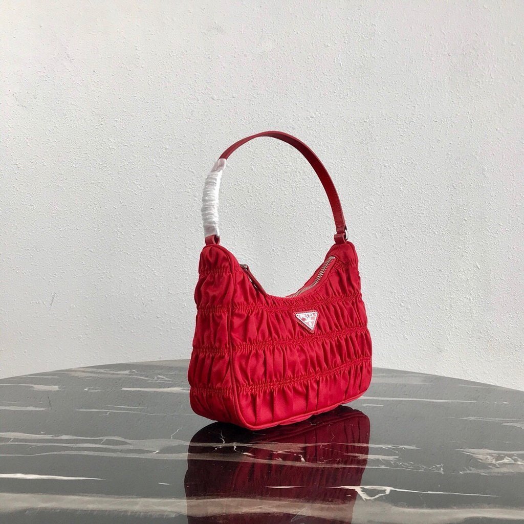 65324f3dc4f24.jpg Replica Prada 1NE204 Prada Nylon and Saffiano Leather Mini Bag in Red - 图片 1