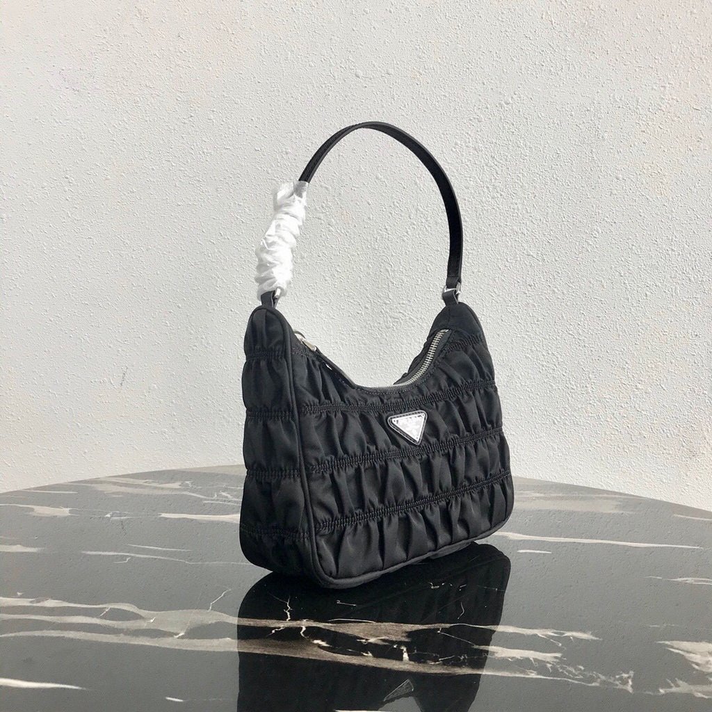 65324f54712ef.jpg Replica Prada 1NE204 Prada Nylon and Saffiano Leather Mini Bag in Black - 图片 1