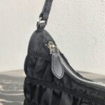 Replica Prada 1NE204 Prada Nylon and Saffiano Leather Mini Bag in Black - 图片 5