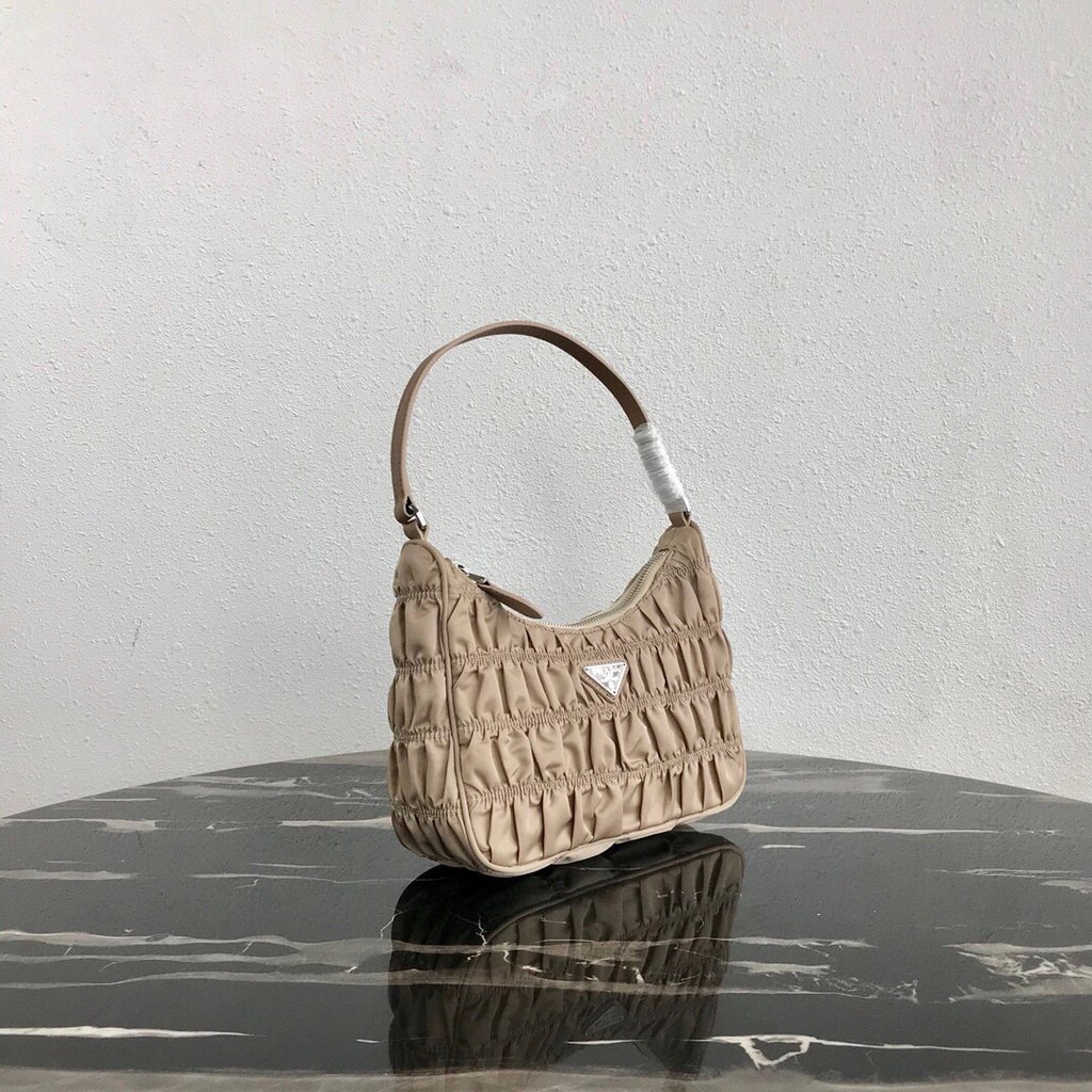 65324f6161986.jpg Replica Prada 1NE204 Prada Nylon and Saffiano Leather Mini Bag in Apricot - 图片 1