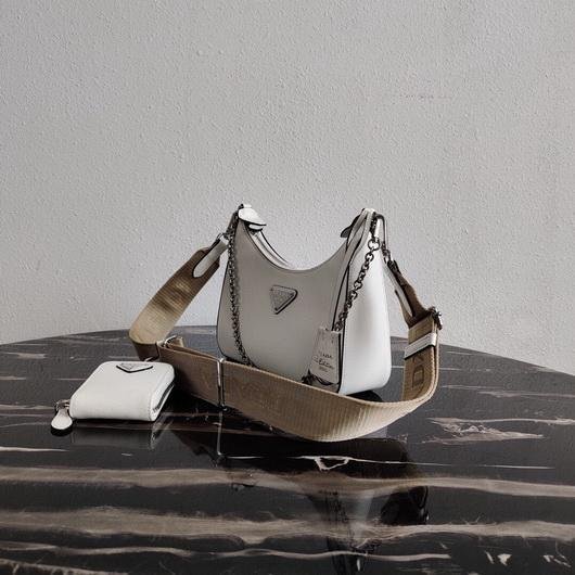65324f734829e.jpg Replica Prada 1BH204 Prada Re-Edition 2005 Saffiano leather Bag in White Silver - 图片 1