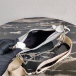 Replica Prada 1BH204 Prada Re-Edition 2005 Saffiano leather Bag in White Silver - 图片 8