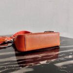 Replica Prada 1BH204 Prada Re-Edition 2005 Saffiano leather Bag in Orange - 图片 3