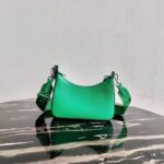 Replica Prada 1BH204 Prada Re-Edition 2005 Saffiano leather Bag in Green - 图片 2