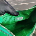 Replica Prada 1BH204 Prada Re-Edition 2005 Saffiano leather Bag in Green - 图片 8