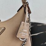 Replica Prada 1BH204 Prada Re-Edition 2005 Saffiano leather Bag in Apricot Silver - 图片 4