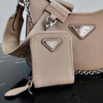 Replica Prada 1BH204 Prada Re-Edition 2005 Saffiano leather Bag in Apricot Silver - 图片 6