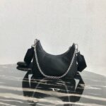 Replica Prada 1BH204 Prada Re-Edition 2005 Nylon Bag Black - 图片 2