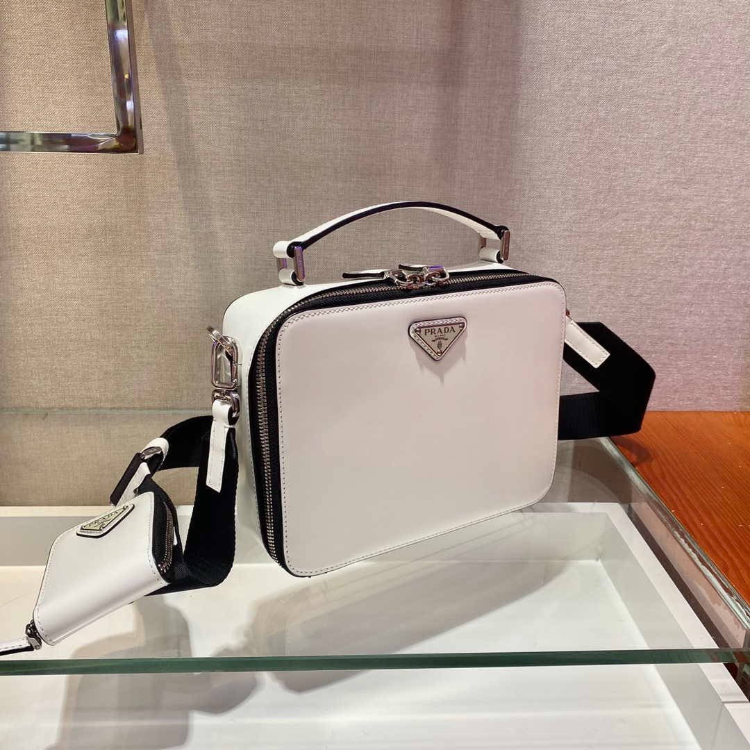653250469dbf0.jpg Replica Prada 2VH069 Brique Saffiano Smooth leather bag White - 图片 1