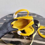 Replica Prada 1BA269 Saffiano Leather Prada Monochrome Bag Yellow - 图片 9