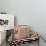 Replica Prada Leather bag with shoulder strap 1BH082 Pink - 图片 2