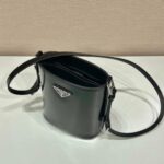 Replica Prada Mini brushed-leather bucket bag 1BE059 Black - 图片 3