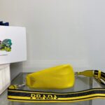 Replica Prada Saffiano Prada Triangle bag 2VH155 Yellow - 图片 4