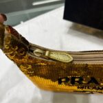 Replica Prada 1NE515 Re-Edition 2000 sequined Re-Nylon mini-bag Gold - 图片 4