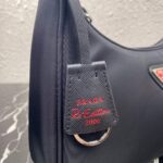 Replica Prada 1NE515 Re-Nylon Re-Edition 2000 mini-bag black red - 图片 5