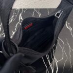 Replica Prada 1NE515 Re-Nylon Re-Edition 2000 mini-bag black red - 图片 7