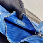 Replica Prada 1BH204 Prada Re-Edition 2005 Nylon Bag Blue - 图片 7