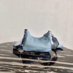 Replica Prada 1BH204 Prada Re-Edition 2005 Nylon Bag Light Blue - 图片 2