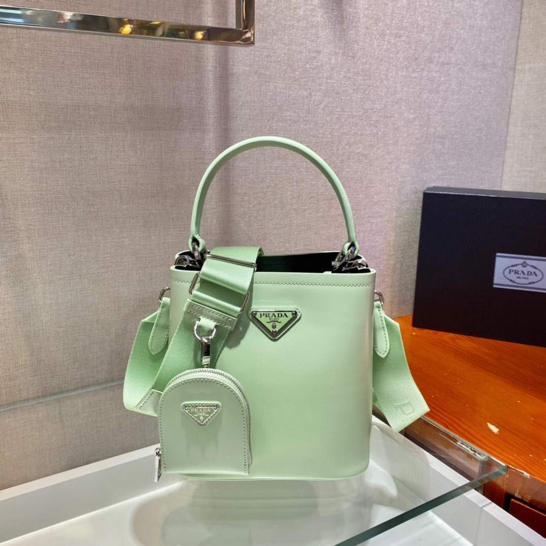 65325880cbec5.jpg Replica Prada Panier ostrich leather 1BA319 Bag Green - 图片 1