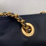 Replica Prada Nylon Vintage Chain Stray Bag 1BD625 Black - 图片 5